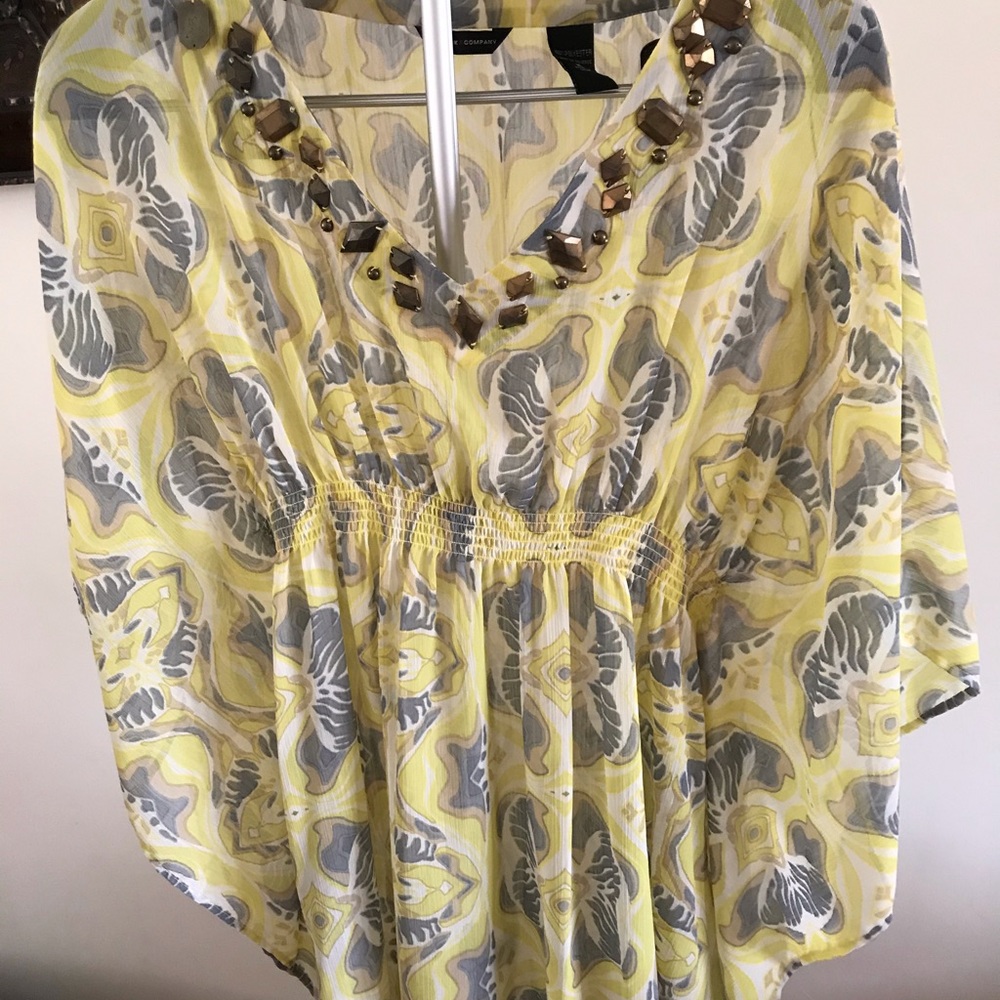 Stylish and summery top